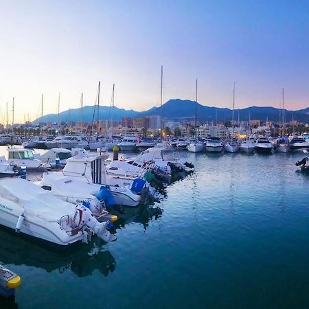 Puerto Marina Luxury 2Bdr Apartment With Sea View 贝纳尔马德纳 外观 照片