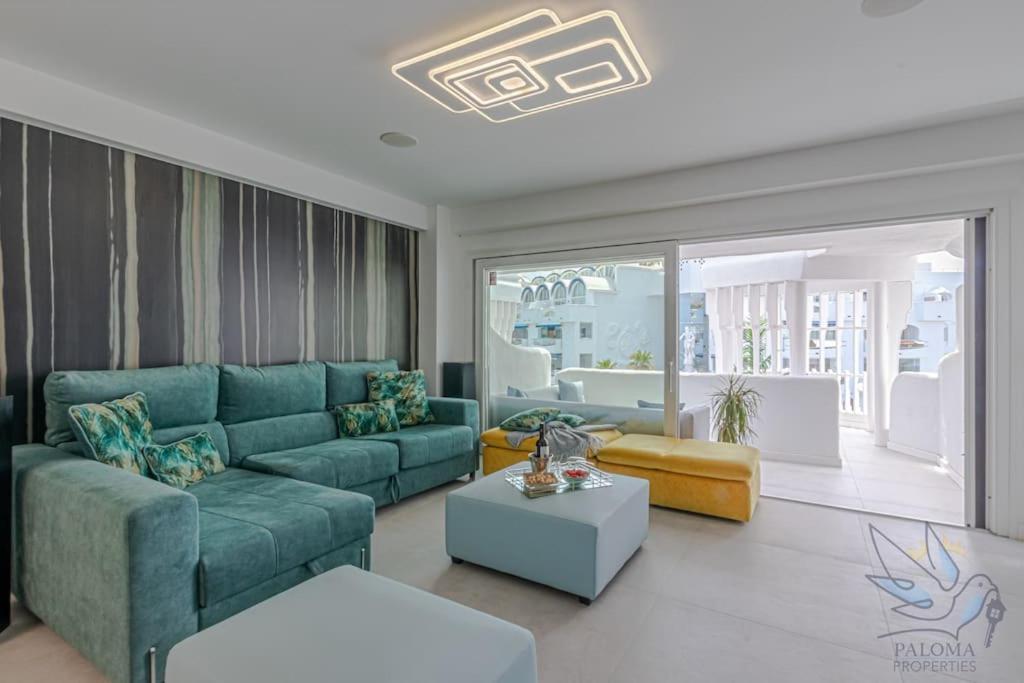 Puerto Marina Luxury 2Bdr Apartment With Sea View 贝纳尔马德纳 外观 照片