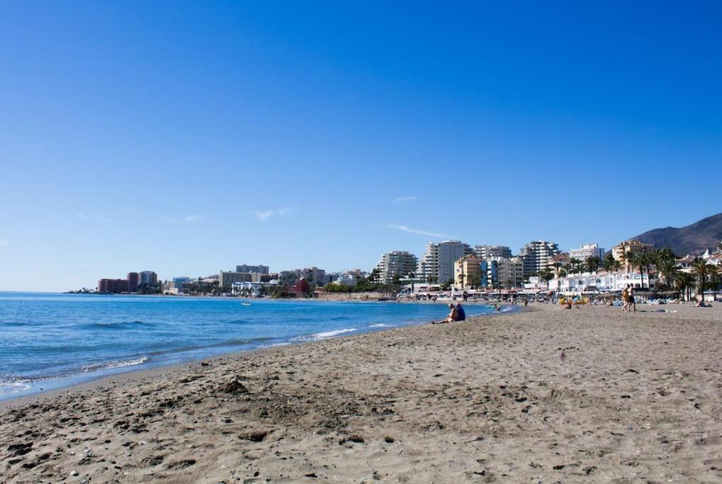 Puerto Marina Luxury 2Bdr Apartment With Sea View 贝纳尔马德纳 外观 照片