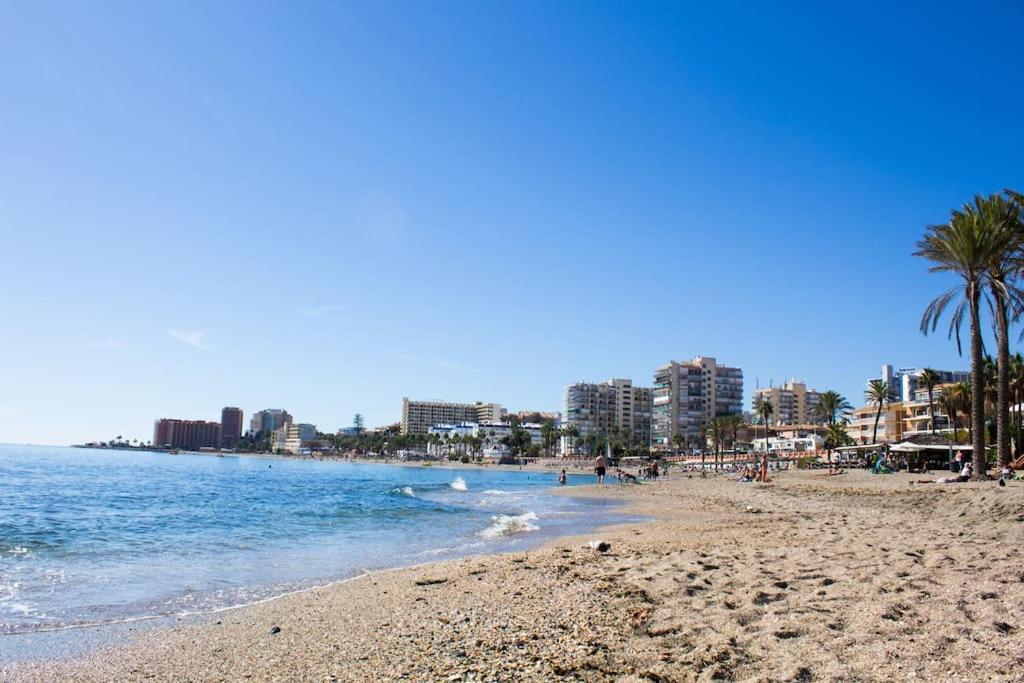 Puerto Marina Luxury 2Bdr Apartment With Sea View 贝纳尔马德纳 外观 照片